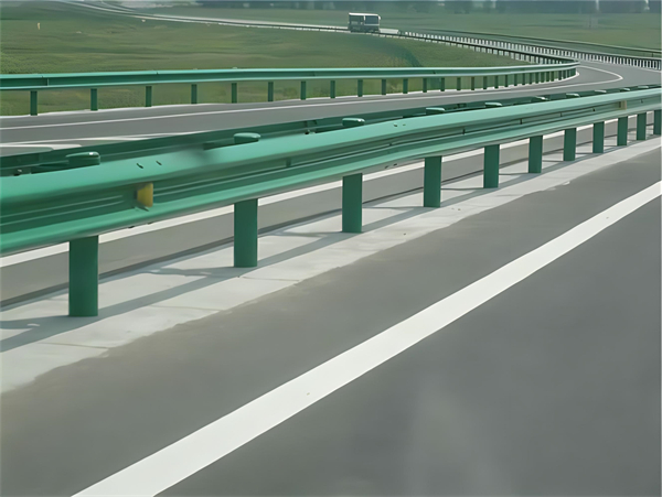 攀枝花波形梁护栏在高速公路的应用
